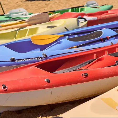 Modern Flat With A Fenced Garden And Fireplace Apartamento