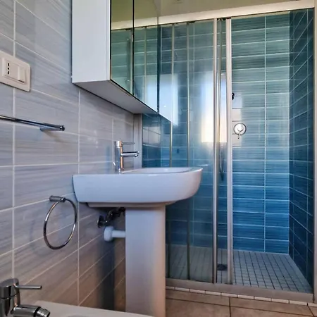 Modern Flat With A Fenced Garden And Fireplace * Bibione